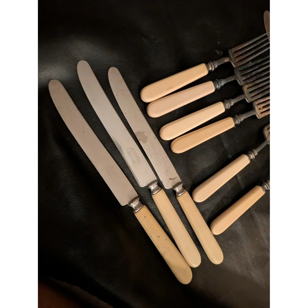 12 pc Universal Resistain Stainless Flatware Cream Handles Knife Fork